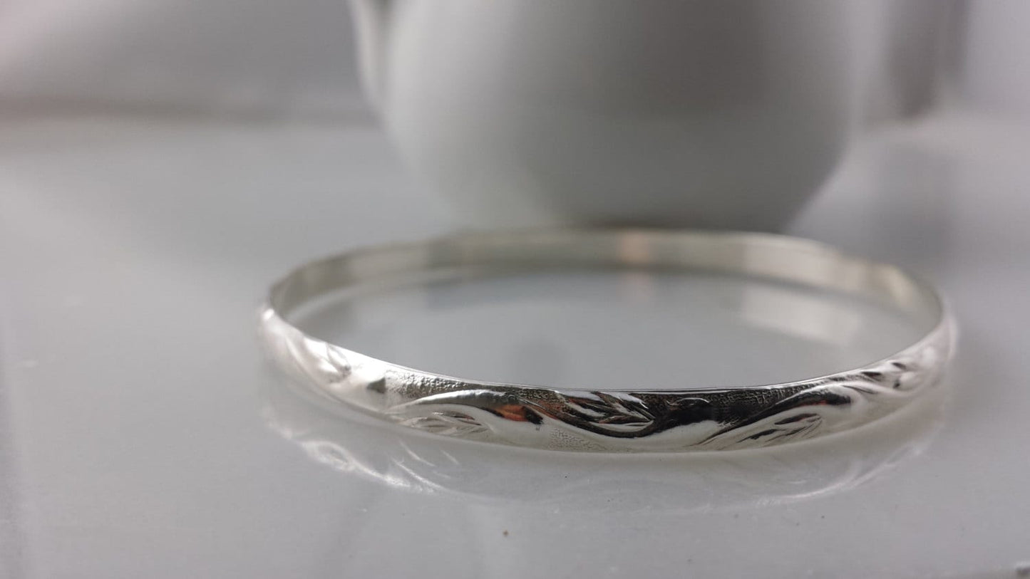 Sterling Silver Swirl Pattern Bangle Bracelet