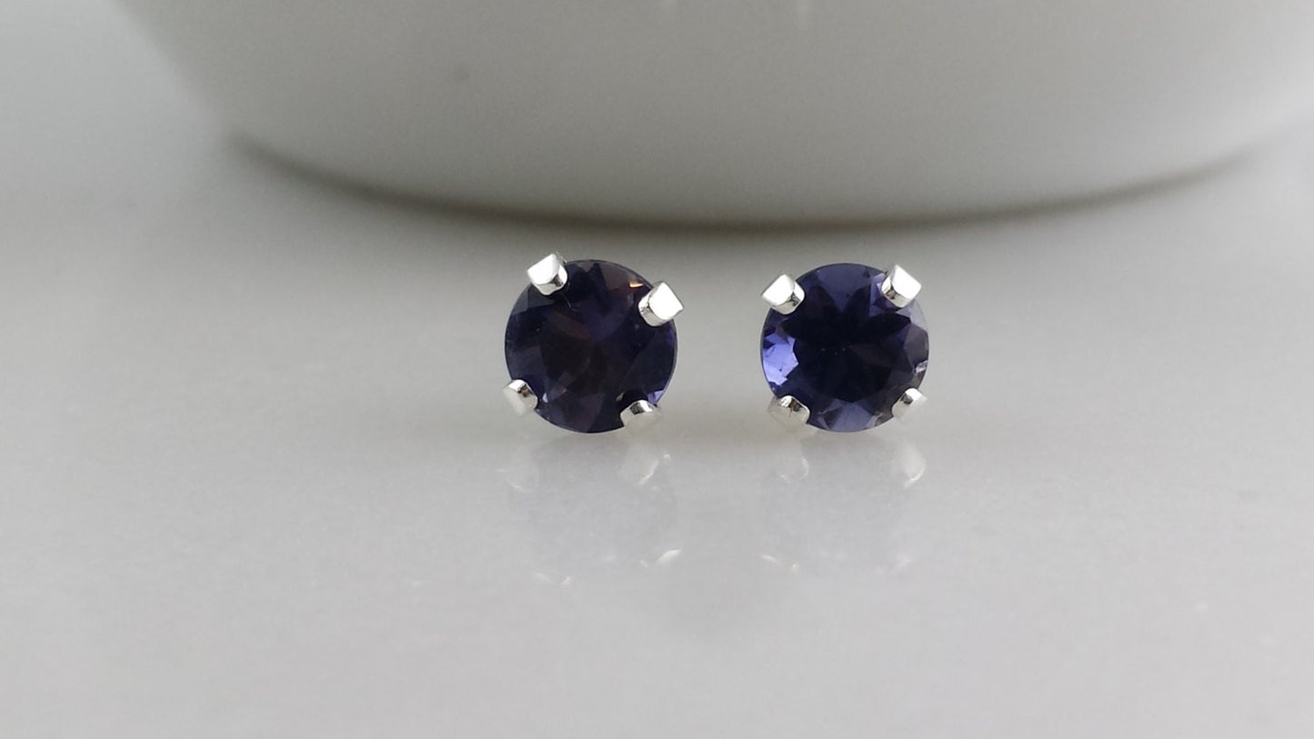 Sterling Silver 5mm Iolite Earrings