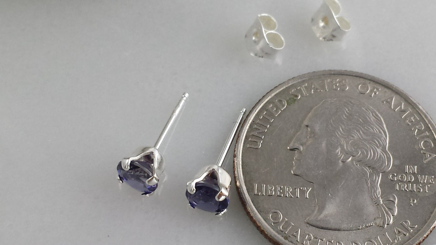 Sterling Silver 5mm Iolite Earrings