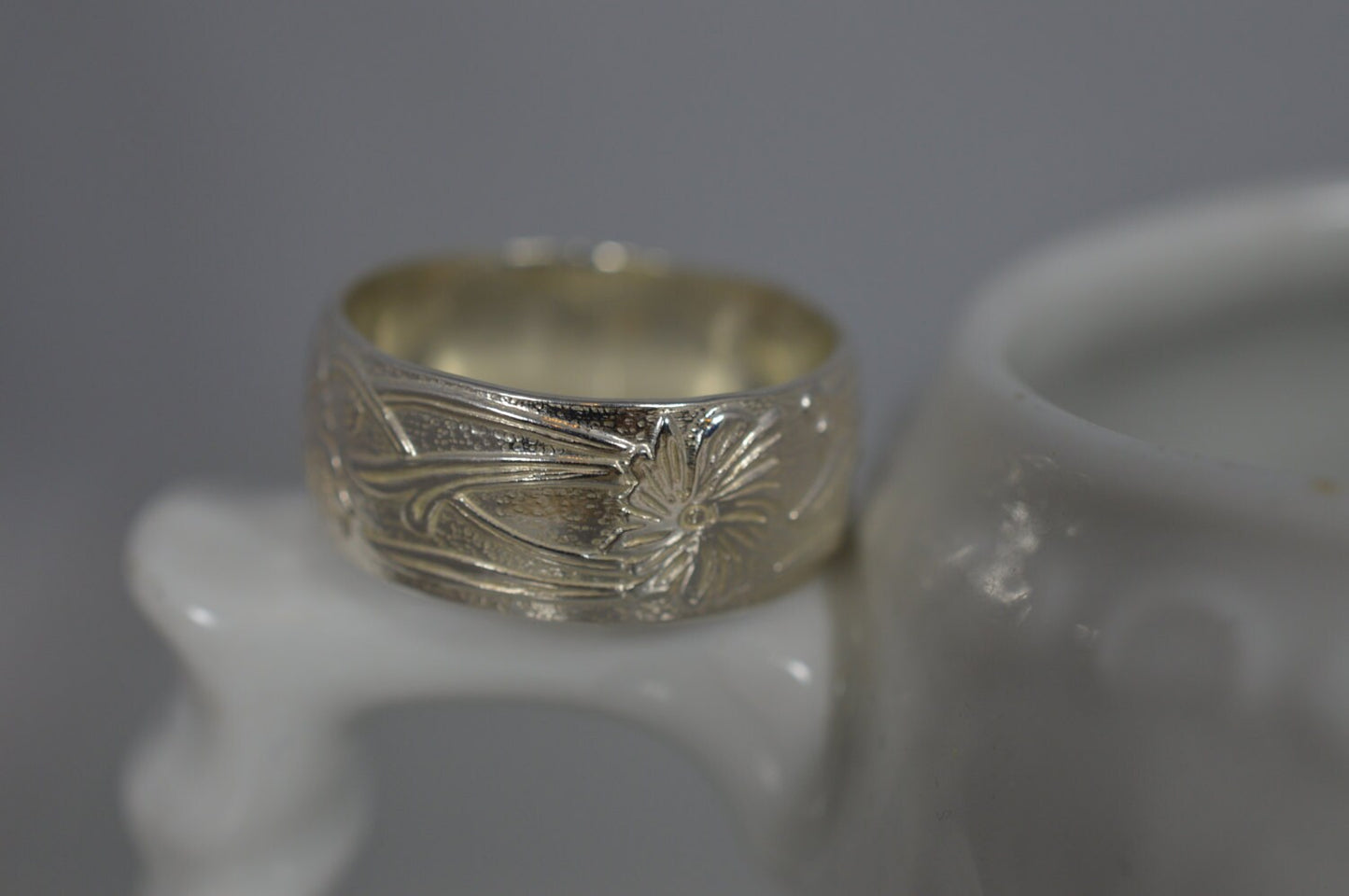 Wide Sterling Silver Floral Pattern Ring